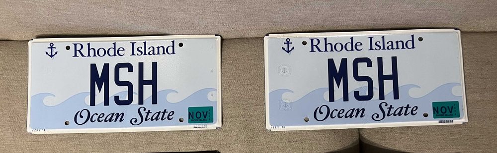 Set 2 numere originale SUA Rhode Island MSH Ocean State