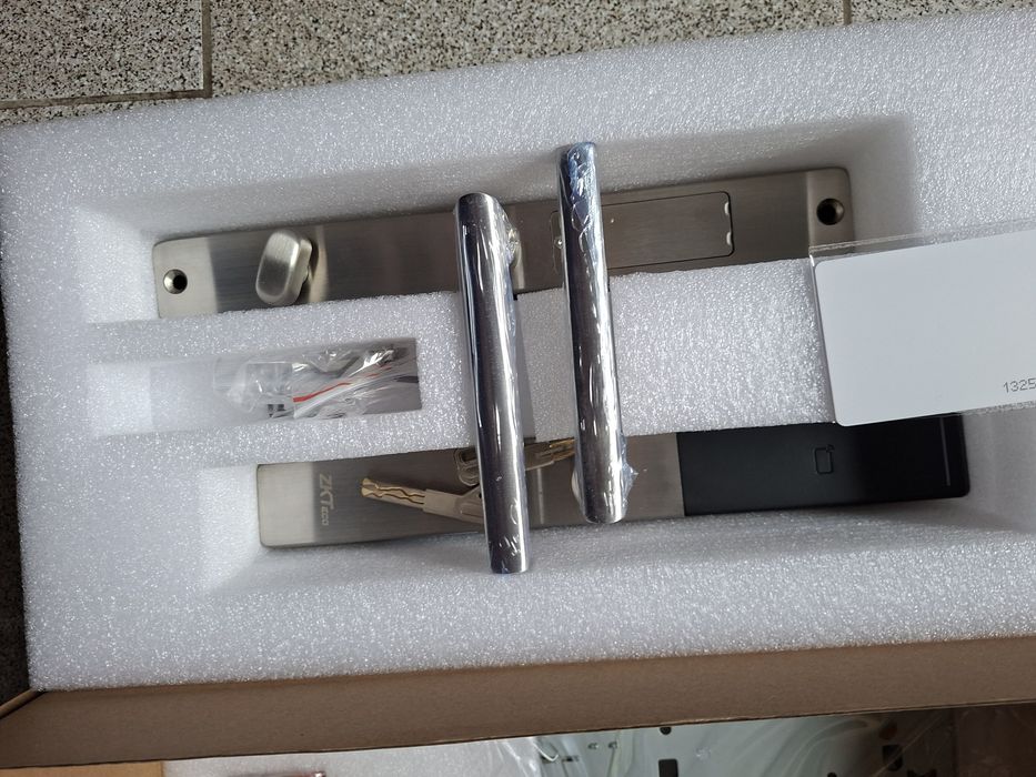 Yala smart wireless control acces hotelier ZKTeco DL-ZL600