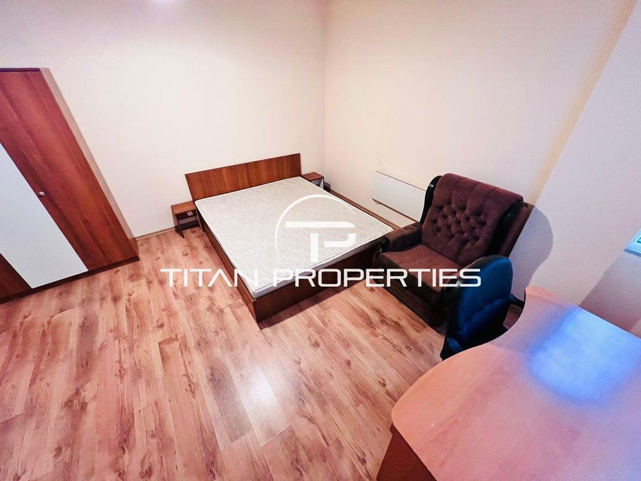 Дава се под наем Тристаен апартамент в Бургас, Възраждане - 90 кв.м за 663 € - Снимка #4