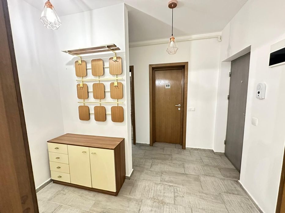 Apartament 2 camere zona Coresi
