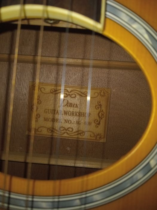 Гитара акустическая