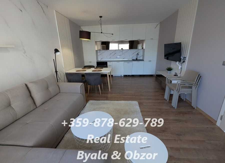 Красиво обзаведен двустаен апартамент с морска гледка