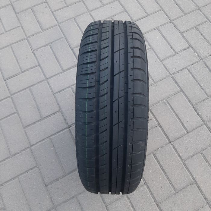 Продам 185 60 r15   1штук