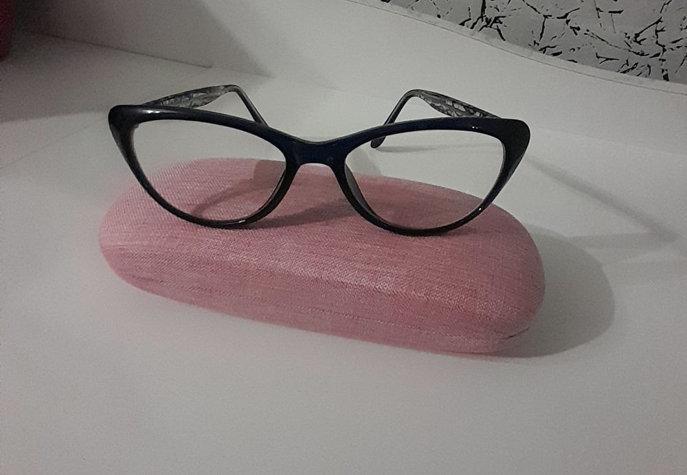 Рамка за диоптрични очила