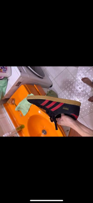 Кросовки adidas оригинальные