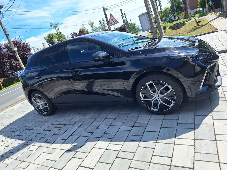MG MG4 64kwh,FACELIFT, echipare Luxury, 204 cai, garantie 7ani sau 150000km