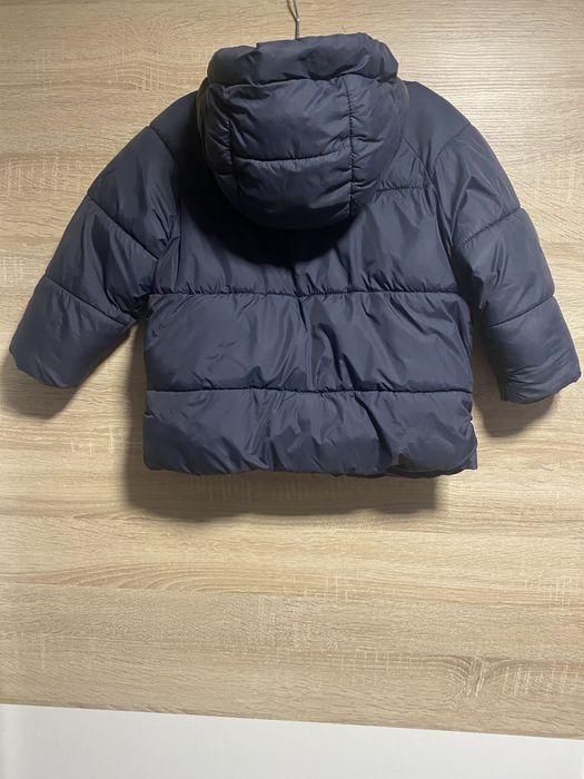 Geaca Zara marimea 98