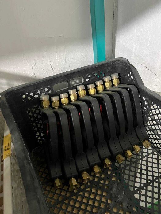 Первые руки Пистолеты Курки SPG 03 для пистолетов самомоек