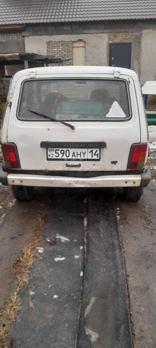 Нива с прицепом вместе