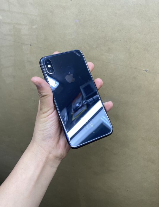 Продам срочно iPhone XS 64GB
