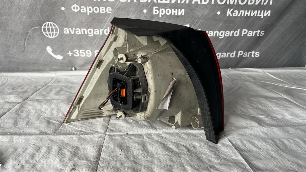 2 броя десен стоп VW Golf 5 (2003-2009)