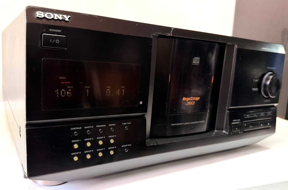 Sony CDP-CX220 Mega Storage 200 CD Player Text Optical pt Amplificator