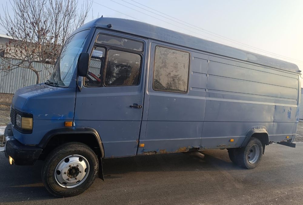 Продам Mercedes Benz 609