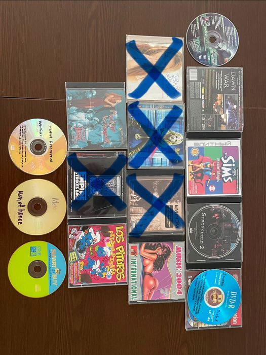 Продам CD, DVD, видеокассеты лицензионные