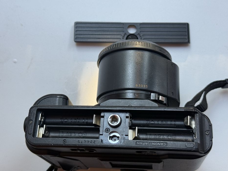 Canon t80 film camera