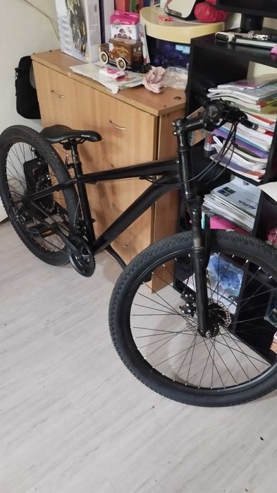 Vând bicicleta velors