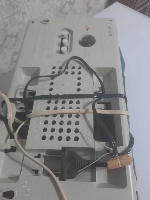 Продам радио медео-202