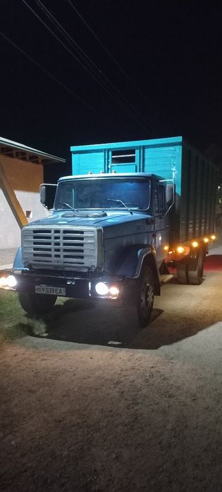 Zil buchok SOTILADI yili 2006 ural mator antifirezda