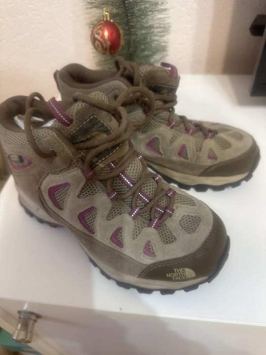 Детские трекинговые ботинки премиум