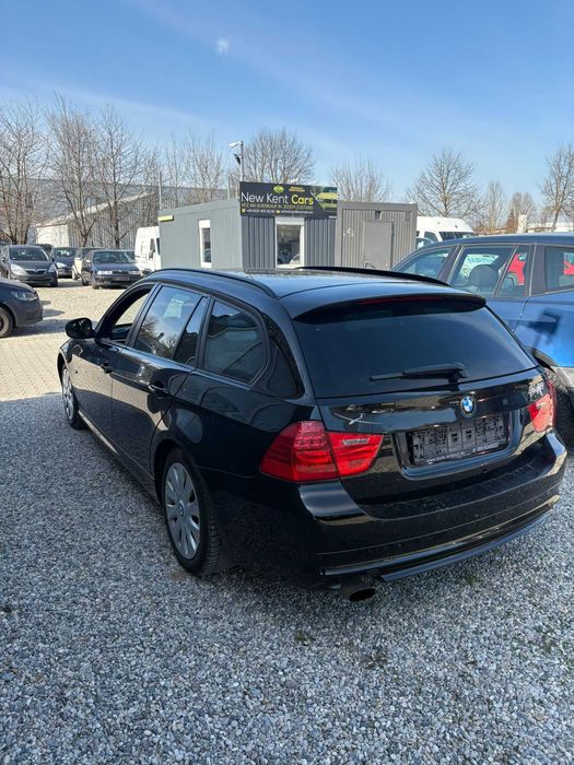 BMW 318i - 2011 - PREȚ FOARTE BUN