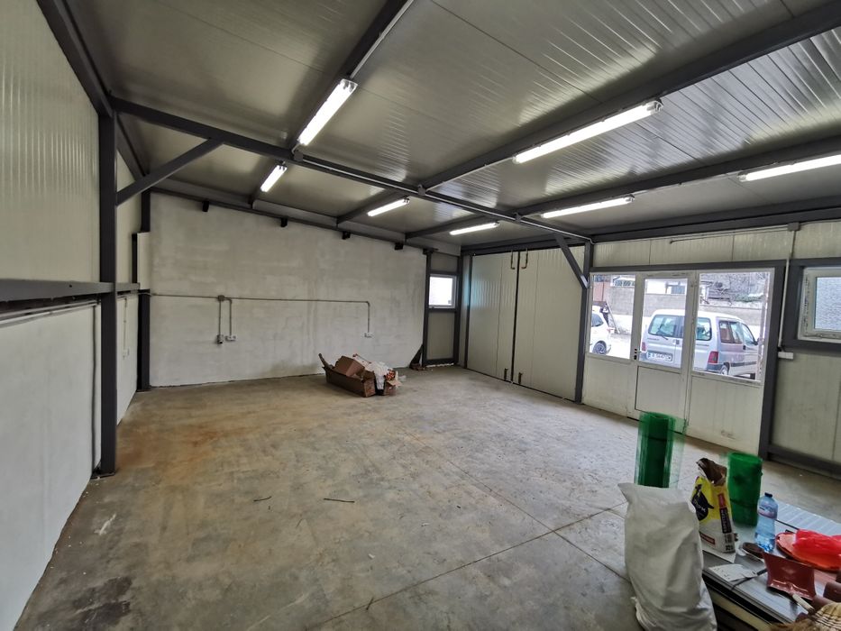 Дава се под наем Склад в Варна, Цветен квартал - 60 кв.м за 397.8 € - Снимка #3