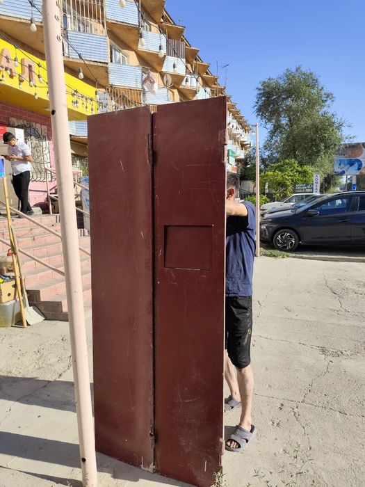 Продам железные двери