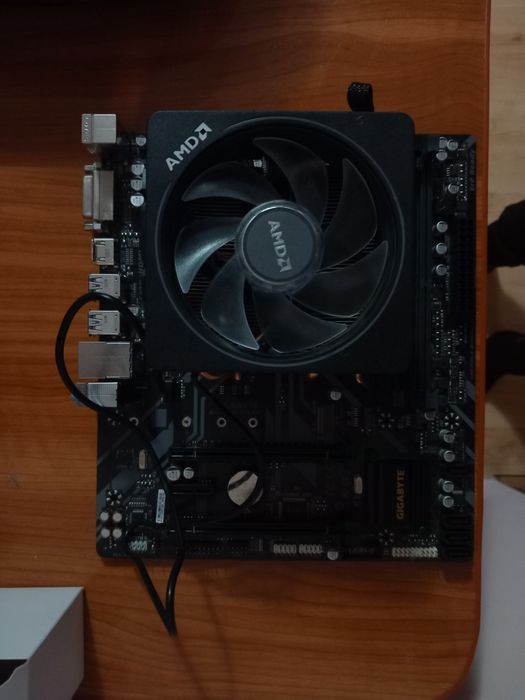 Kit gaming Placa de baza, Ryzen 3 3100, GTX 1070 TI, 8GB RAM