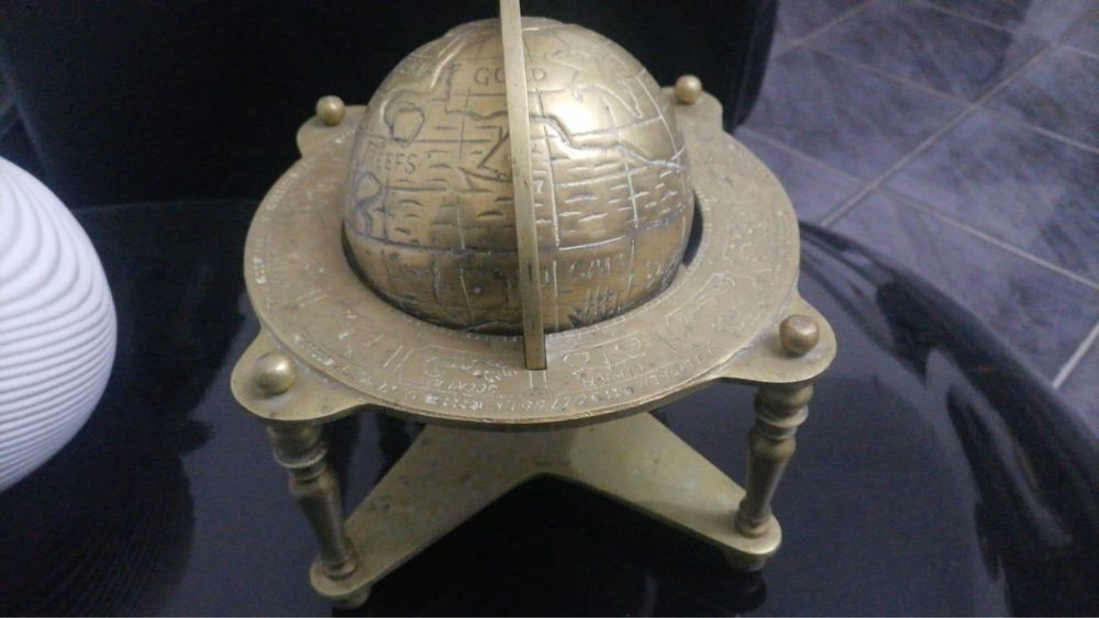 Glob pamantesc… mare bronz