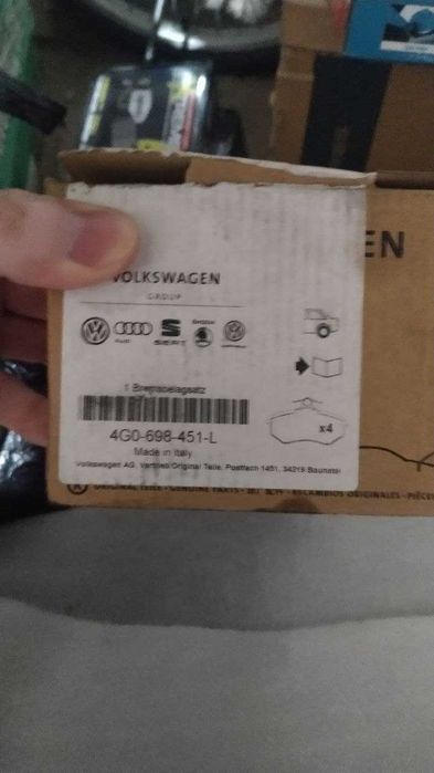 Колодки задние 4GO 698451 L Ауди ВАГ и др оригинал новые