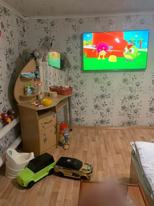 Продам дом на 2 хозяина.