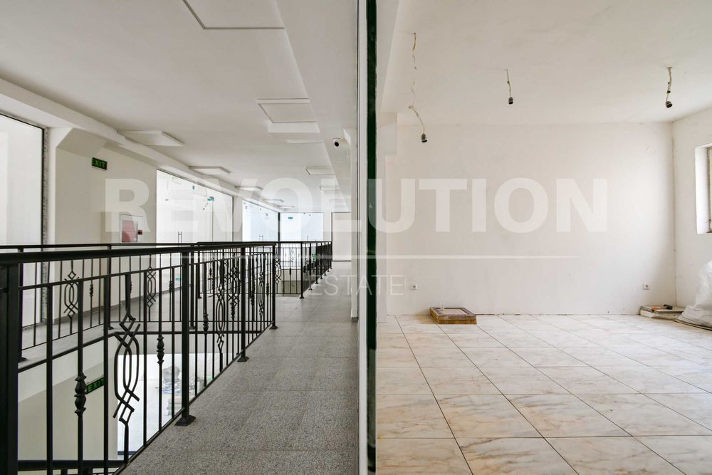 Продава се Магазин в София, Център - 35 кв.м за 5186 €/кв.м - Снимка #8