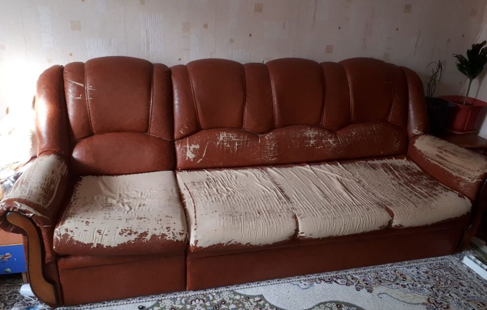 Угловой диван с креслом
