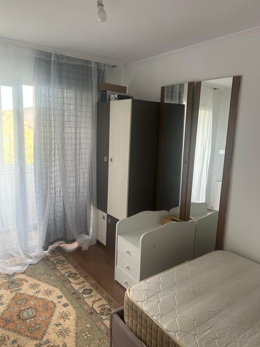 Apartament de inchiriat doua camere str Tineretului, Floresti