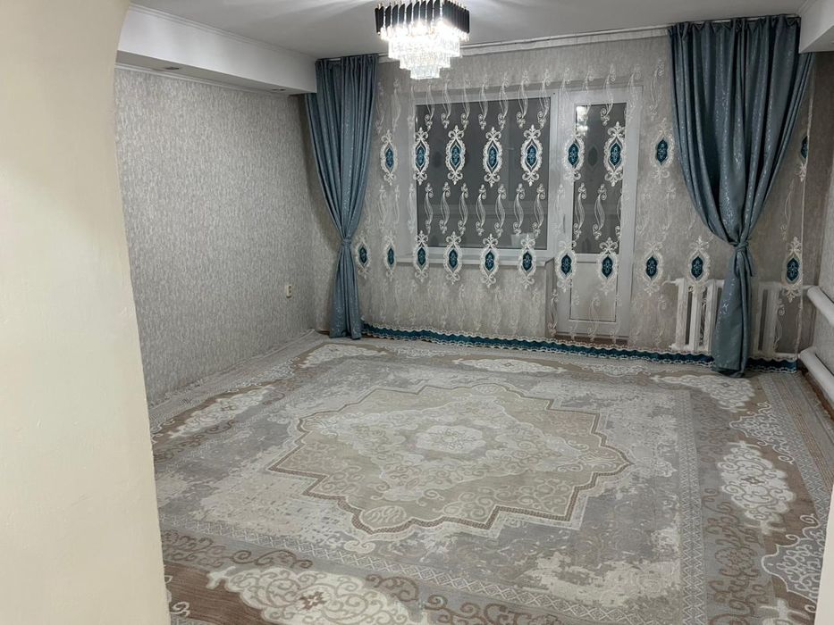 Продам 3-х комнатный квартиру.