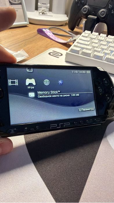 PSP Slim 3004 в отличном состоянии