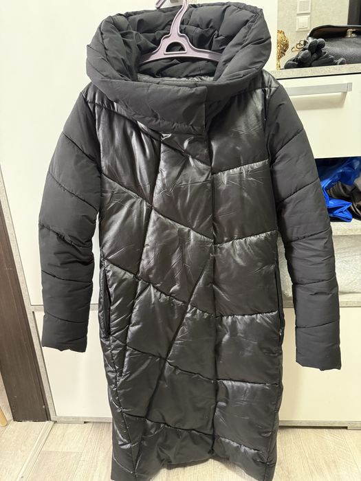 Пуховик зимний женский