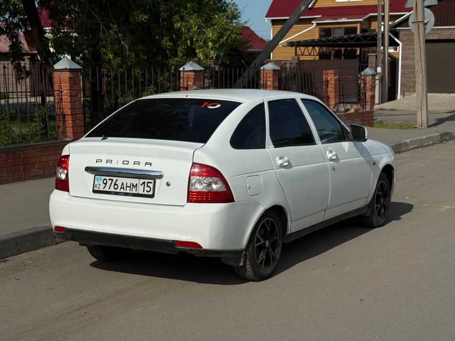 Продам Lada priora 2