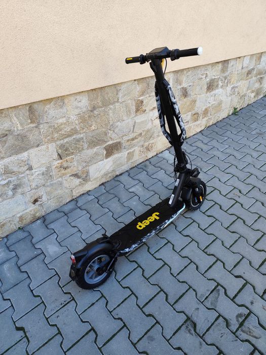 Електрически скутер-тротинетка JEEP JUC AS IPX5 ДО 25 КМ/Ч, ПРОБЕГ ДО