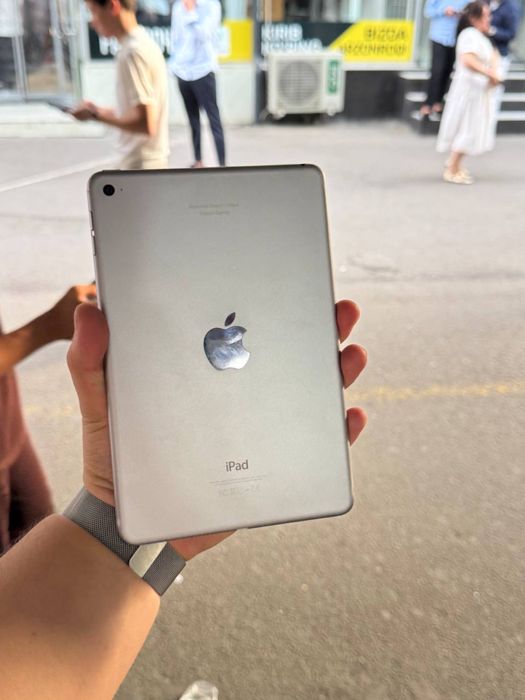 iPad Mini 4 128gb YouTube Oqidi