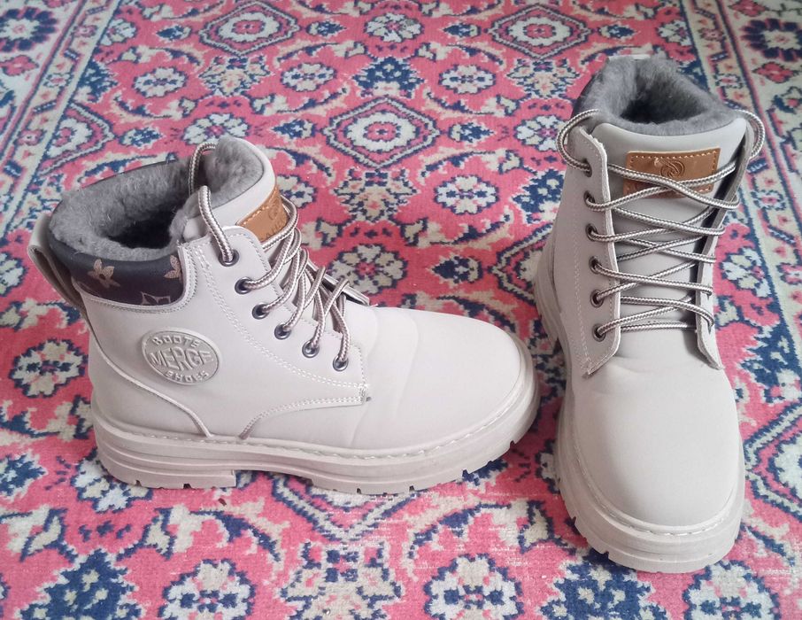 Женс зимн ботинки 37рр