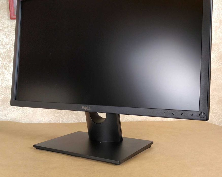 Монитор Dell 24″ / Full HD / IPS / VGA + DisplayPort