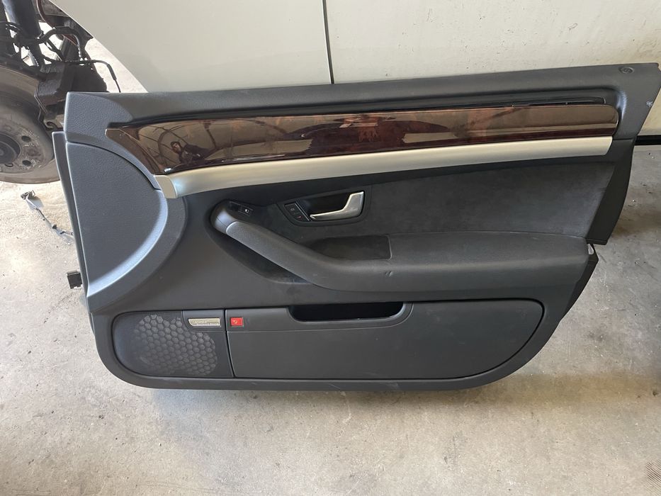 Set panouri usi impecabile Audi A8 d3 bose piele alcantara negru