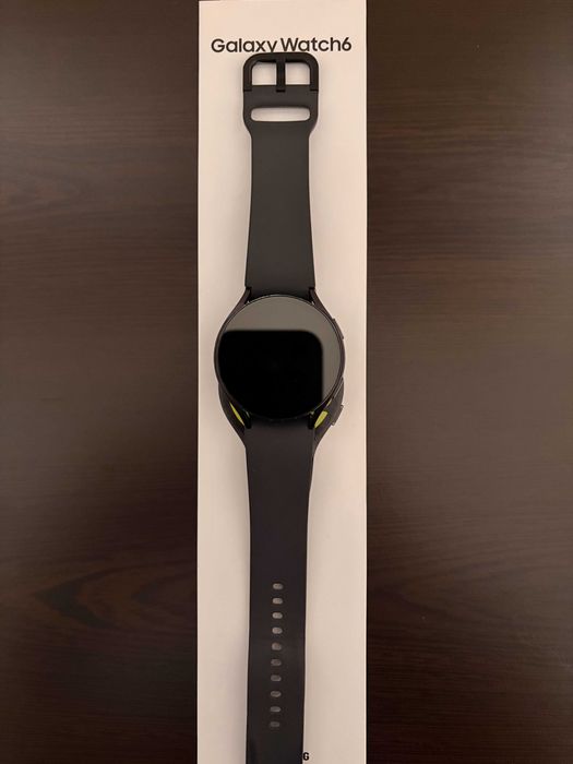 Samsung Galaxy Watch 6 с гаранция