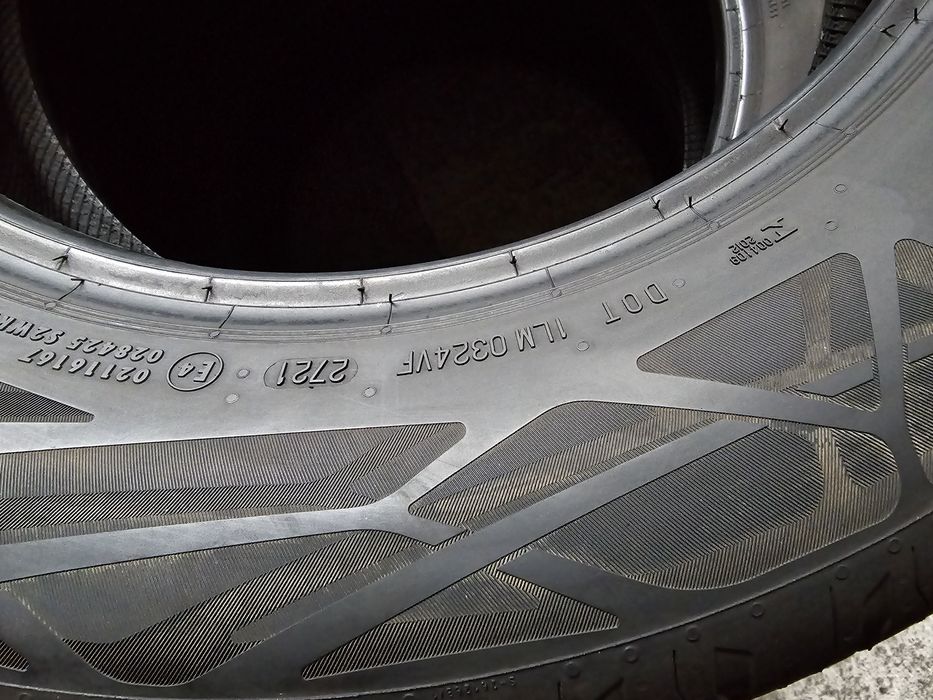 Continental 215/65 R17 99V vară