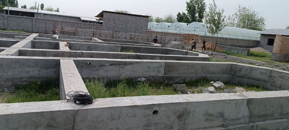 Narxi va sotixi ozgardi. Yangiyo’l tumani 5,8 sotix yer sotiladi.