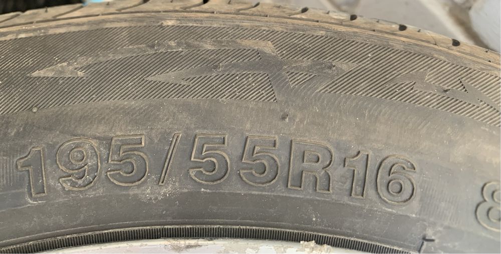 Продам комплект колес на R16