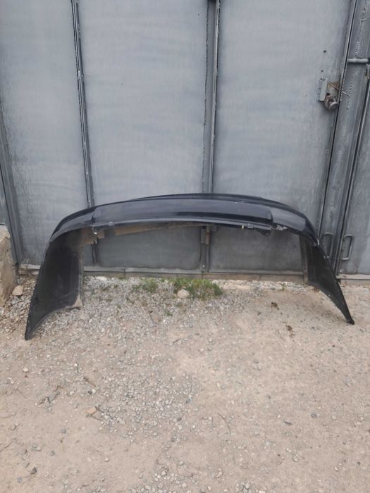 Продам бампер на приору