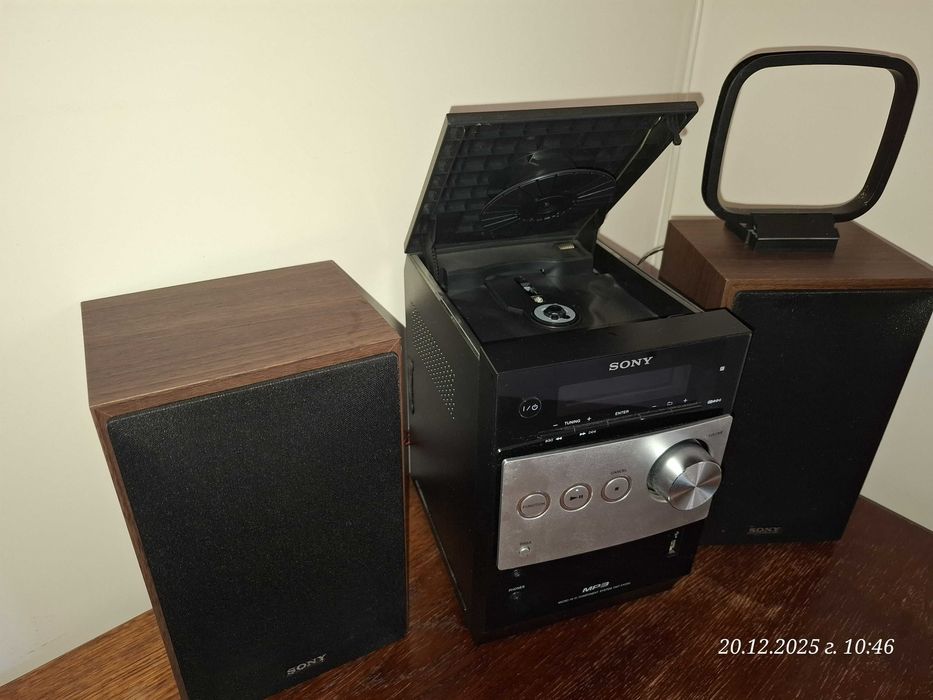 SONY аудио-радио уредба