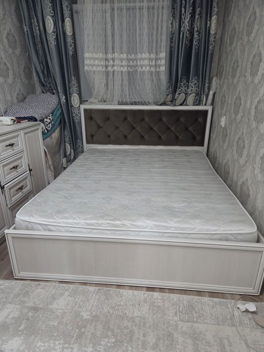 Продам Спальный кровать