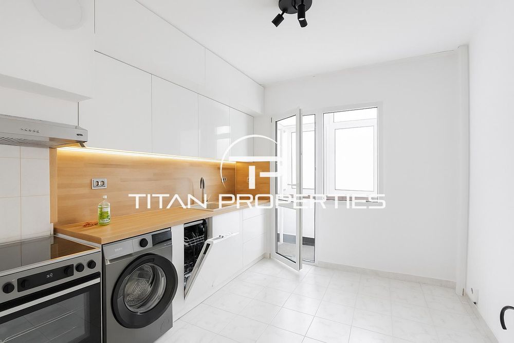 Продава се Тристаен апартамент в Пловдив, Южен - 87 кв.м за 1989 €/кв.м - Снимка #1